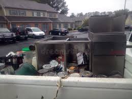 Best Appliance Removal  in Moweaqua, IL